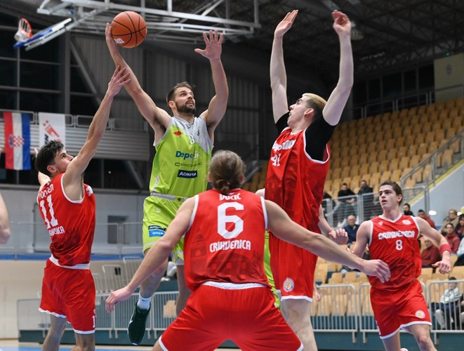 Košarkaši DepoLink Škrljeva ostvarili vrijednu pobjedu u derbiju Prve lige i praktički osigurali prvo mjesto uoči doigravanja