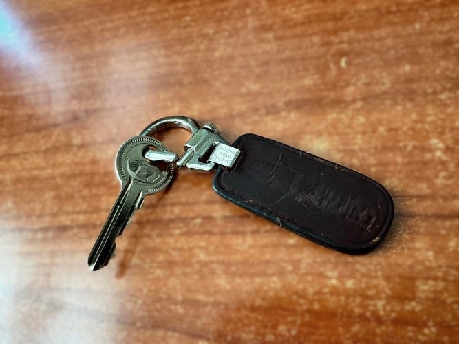 ['ključevi', 'pronađeni ključevi']