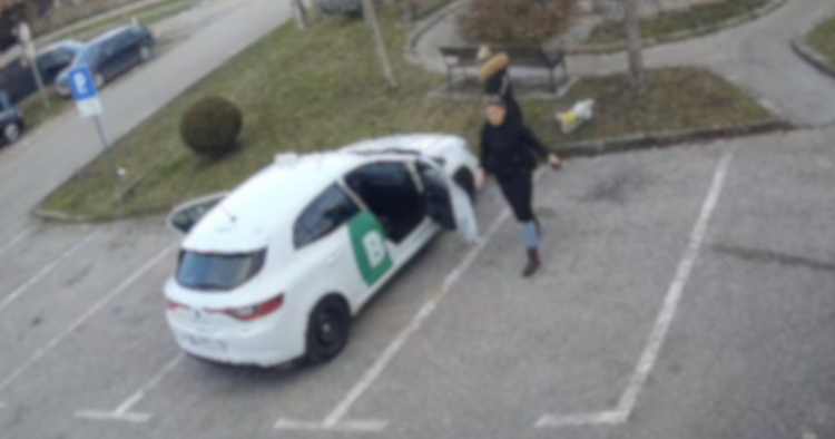 VIDEO Horor kod Velike Gorice: Dvije žene ostavile vrećicu sa sedam štenaca. Svi su uginuli