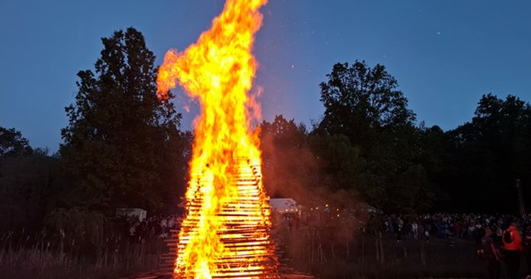 Jurjevski krijesovi od Dubranca do Velike Gorice: Završnica uz bogat folklorni program i Slavonske lole