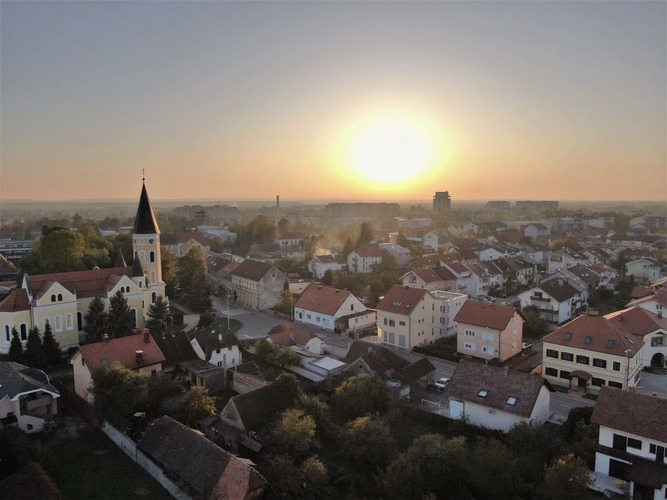 ['dobit', 'fina', 'lidl', 'poduzetnik', 'poslovanje', 'trgovina', 'veliko i malo']