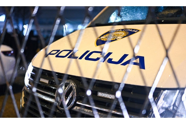 ['policija', 'Velika Gorica', 'crna kronika', 'ilegalni otpad']