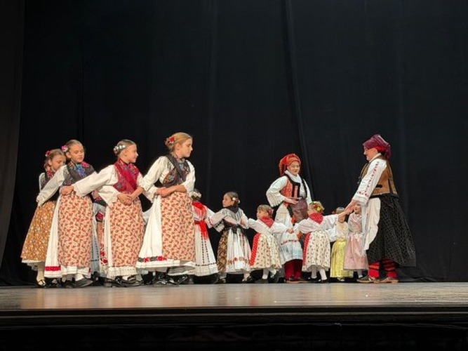 ['dječji folklorni susret', 'FA turopolje', 'FOLKLOR', 'folklorna društva', 'kulturna baština', 'tradicija', 'Velika Gorica', 'zagrebačka županija']