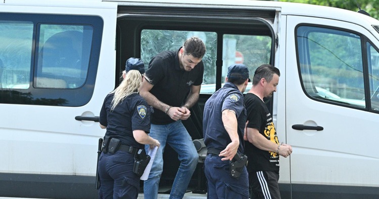 ['Arena Zagreb', 'Velika Gorica', 'Općinsko državno odvjetništvo', 'policijska akcija', 'protupravna naplata', 'oduzimanje slobode', 'kazneno djelo', 'snimka građana', 'Teške tjelesne ozljede']