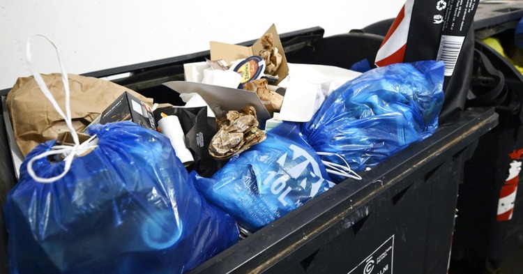 ['Velika Gorica', 'Razvojna agencija VEGORA', 'Zagrebačka županija', 'Agronomski fakultet Sveučilišta u Zagrebu', 'zero waste', 'Dobrovoljni sporazum', 'otpad od hrane', 'anketa građana', 'edukacija građana', 'doniranje hrane', 'novosti']