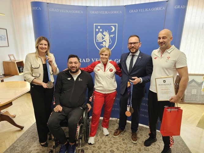 ['krešimir ačkar', 'Mirjana Lučić', 'nagrade', 'parasport', 'parasportaši', 'priznanja', 'sportaši s invaliditetom', 'velimir šandor']