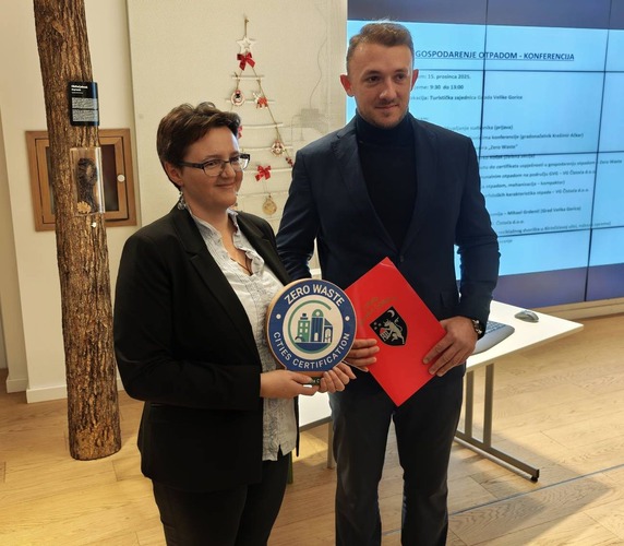 ['biootpad', 'divlja odlagališta', 'gospodarenje otpadom', 'odvojeno prikupljanje', 'plastika', 'reciklažno dvorište', 'Zero Waste']