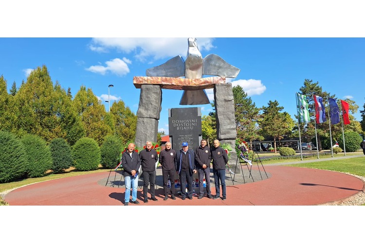 ['153. brigada HV', 'branitelji', 'domovinski rat', 'golubica', 'obljetnica', 'Satnik Josip Zidar', 'spomen obilježje', 'udruga branitelja', 'vojarna Velika Buna']