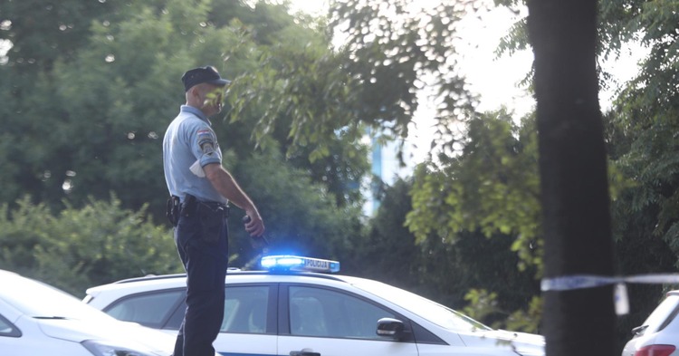 ['umirovljenica', 'neplaćene režije', 'ekonomsko nasilje u obitelji', 'novčana kazna', 'velika gorica', 'policija', 'sud', '', 'Velika Gorica', 'obiteljski odnosi', 'Sudska presuda', 'obiteljsko nasilje', 'režijski troškovi', 'policijska prijava']