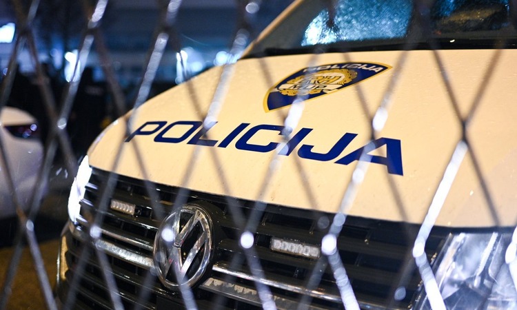 ['policija', 'Velika Gorica', 'crna kronika', 'ilegalni otpad']
