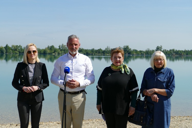 ['glasanje', 'jezero Čiče', 'lokalni izbori', 'MOST', 'Most Velika Gorica', 'Nada Finderle']