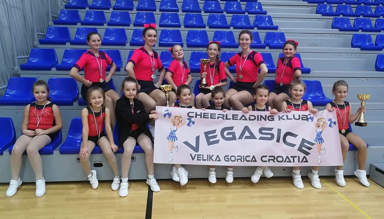 ['cheerleading', 'Cheerleading klub Vegasice', 'cheerleading natjecanje', 'događaj', 'državno natjecanje u cheerleadingu']