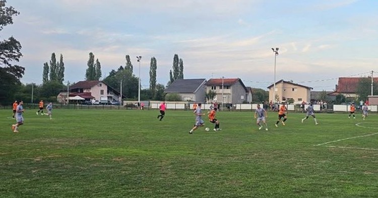 Turopoljac dobio Gradiće, Posavec golom Ferine slavio u Lukavcu, Buna i dalje bez pobjede, Lomnica uzela bod