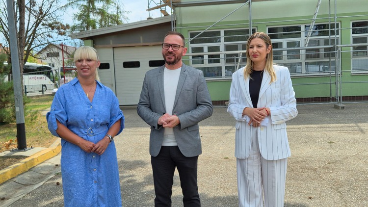 VELIKA GORICA NASTAVLJA ULAGATI U ŠKOLSTVO Ačkar: Ulaganje u obrazovanje je ulaganje u budućnost