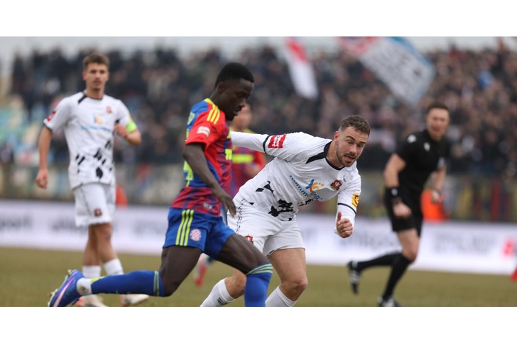 ['HNK Gorica', 'Hajduk', 'HNL']