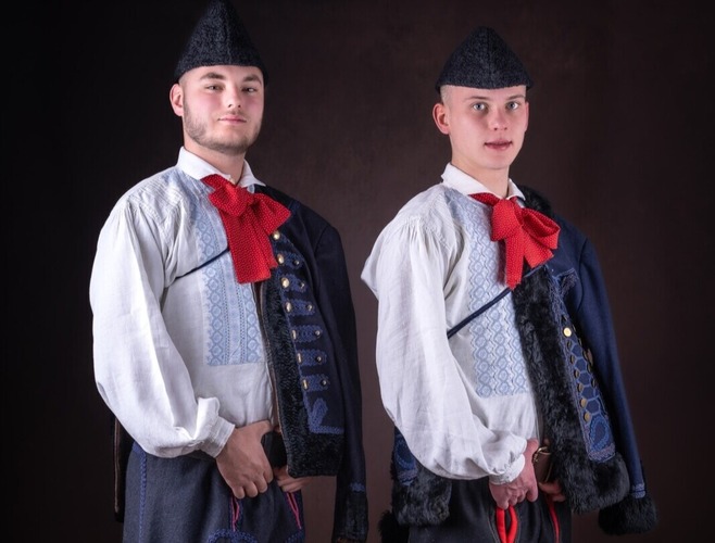 Kako bi Englezi nosili menten?