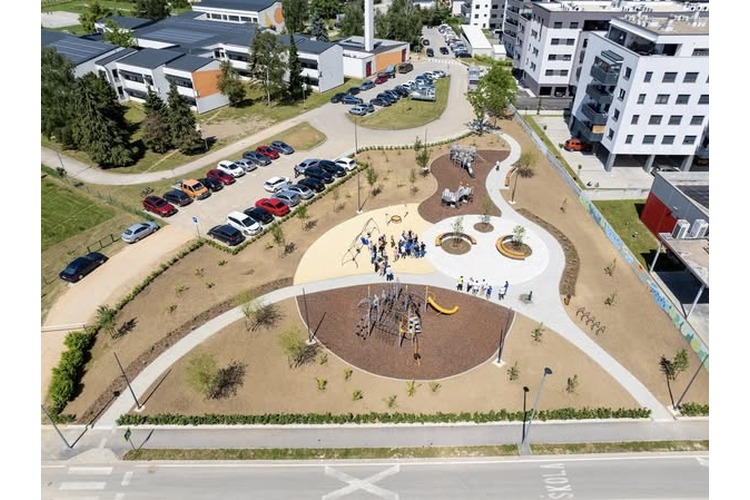 ['park', 'park marije jurić zagorke', 'Velika Gorica']