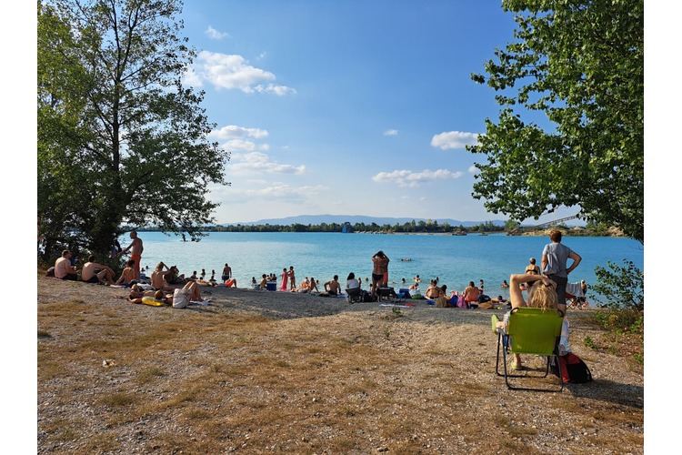 ['čič-beach', 'čiće', 'jezero Čiče']