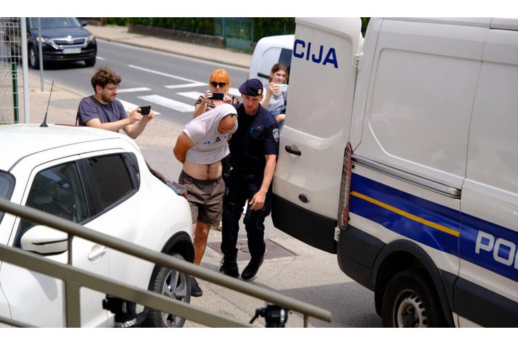 ['hotnews', 'Navijači', 'sukob s policijom', 'torcida', 'Županijski sud u Velikoj Gorici']