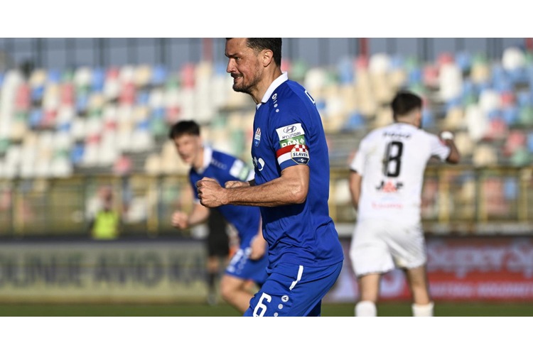 ['Slaven Belupo', 'NK Gorica', 'HNL', 'Mario Gregurina', 'Tomislav Božić', 'Davor Vugrinec', 'Ivan Krstanović', '']