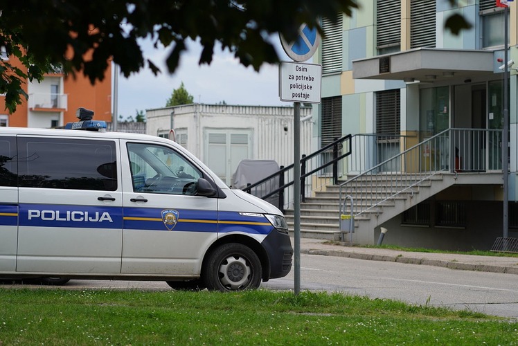 Nikad nije položio vozački, ali već ima zabranu vožnje. Unatoč tomu – vozio po centru Gorice