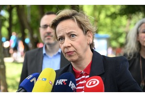 ['danijela dolenec', 'smrad', 'grad zagreb', 'hrvatska']