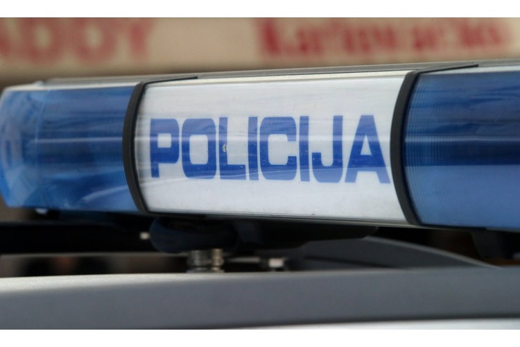 ['porod', 'primalja', 'policija', 'crna kronika']