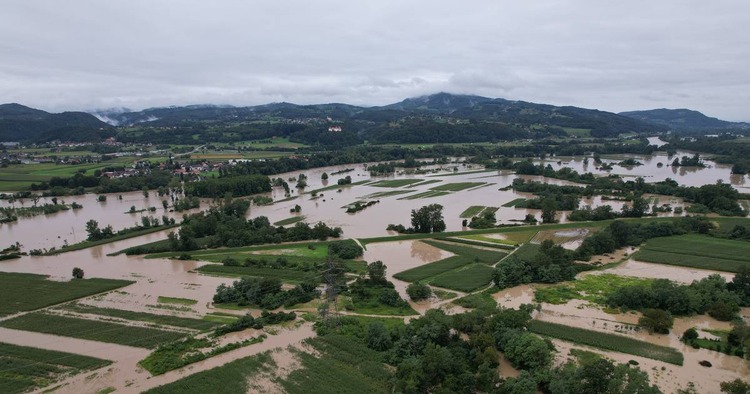 ['nevrijeme', 'sava', 'zagrebačka županija', 'poplave']