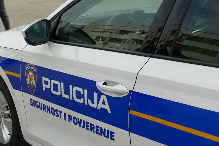 ['policija', 'Policijska postaja Velika Gorica', 'policijska uprava zagrebačka', 'prometni prekršaj', 'vožnja bez dozvole']