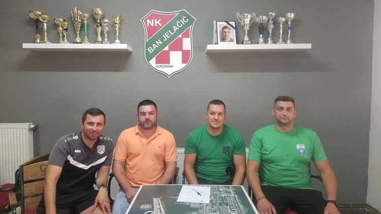 ['dječje grupe', 'nk ban jelačić vukovina', 'nk kuče', 'škola nogometa']