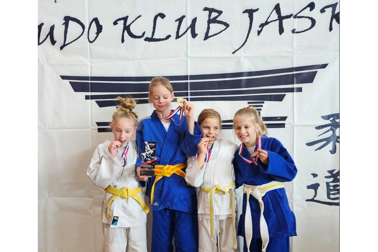 ['judo cup', 'judo klub pinky', 'medalje', 'natjecanje']