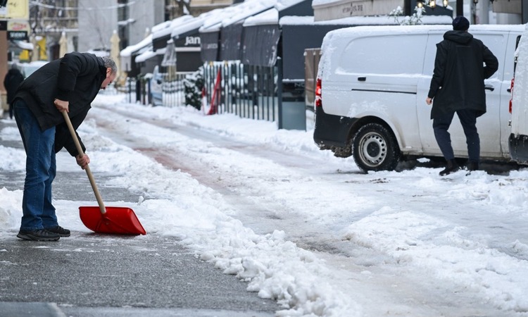 ['snijeg', 'zimska služba', 'darko bistrički', 'hrvatska']