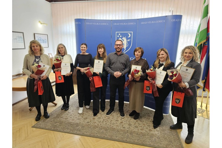 ['Iva Kovačević', 'krešimir ačkar', 'ministarstvo znanosti i obrazovanja', 'nagrada', 'obrazovanje', 'odgojno-obrazovni djelatnici', 'priznanje', 'učitelji']