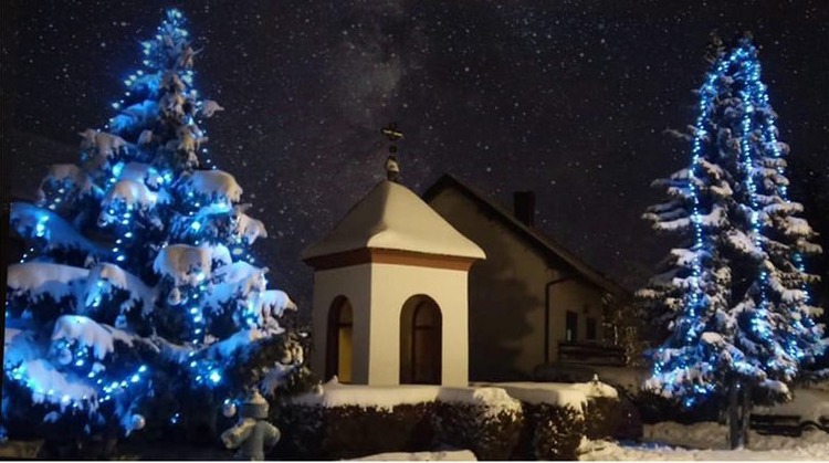 ['advent u vukovini', 'paljenje adventske svijeće']