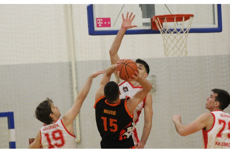 ['KK Marsonia', 'Prva liga']