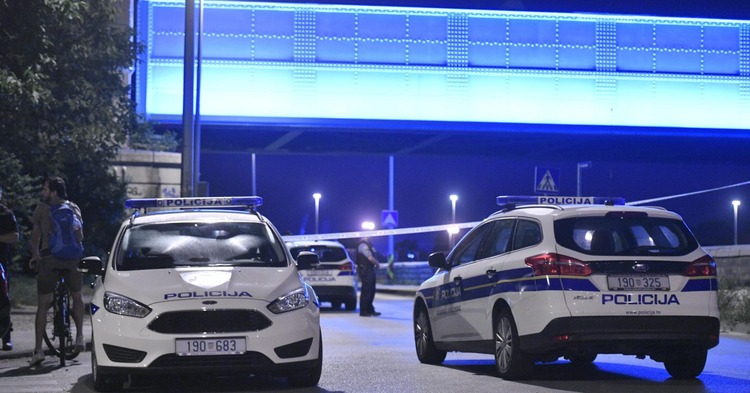 ['bijeg', 'autocesta A3', 'novosti', 'migranti', 'krijumčarenje migranata', 'policijska potjera', 'krijumčarenje', 'potjera']