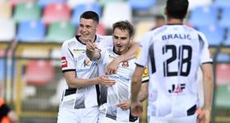 ['transfer', 'adrion pajaziti', 'hajduk']