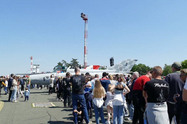 ['airvg2025', 'brojni posjetitelji', 'rafalei', 'zračne akrobacije', 'zračni nastupi']