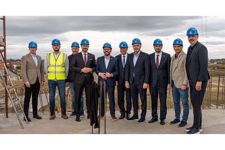 ['hrvatski nogometni savez']