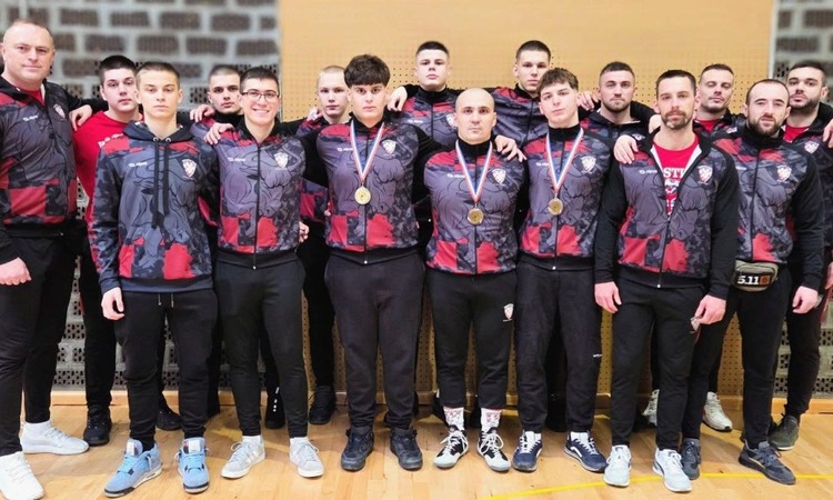 Hrvački klub Velika Gorica 1991 ulazi u 1. ligu – povijesni korak obilježen novim dresovima