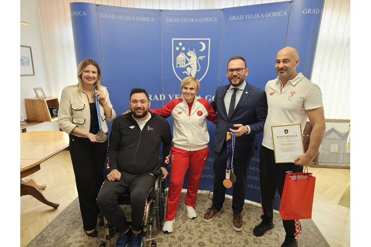 ['krešimir ačkar', 'Mirjana Lučić', 'nagrade', 'parasport', 'parasportaši', 'priznanja', 'sportaši s invaliditetom', 'velimir šandor']
