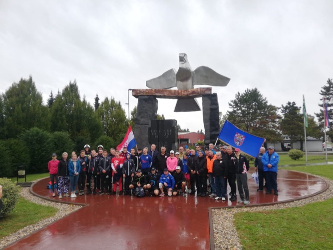 ['7. Memorijalna utrka HVIDR-e u spomen na poginule i nestale hrvatske branitelje', 'hvidra velika gorica']