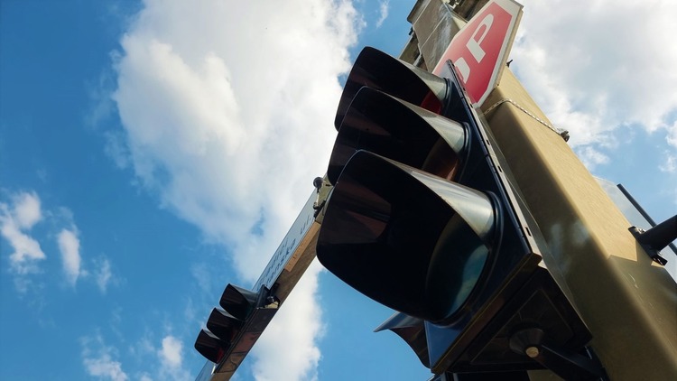 ['Kačića Miošića', 'kvar', 'obavijest', 'Poštanska ulica', 'promet', 'semafor', 'sigurnost prometa']