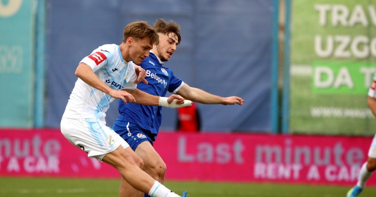 ['Hrvatski kup', 'HNK Rijeka', 'Slaven Belupo', 'Gorica', 'Dinamo']