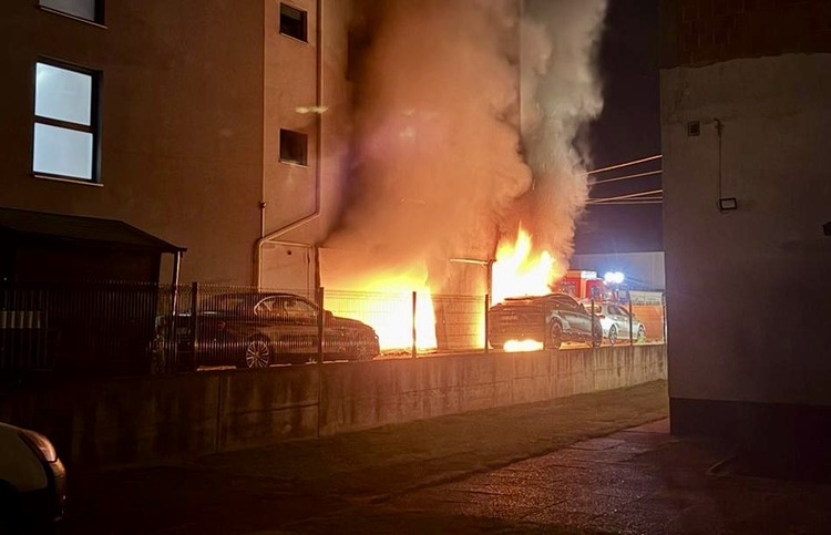 Požar u Velikoj Gorici: Priveli trojicu muškaraca koje se dovodi u vezu s kaznenim djelom