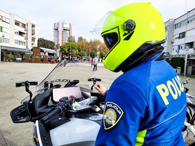Pijan i bez vozačke za volanom u Velikoj Gorici: završio u zatvoru