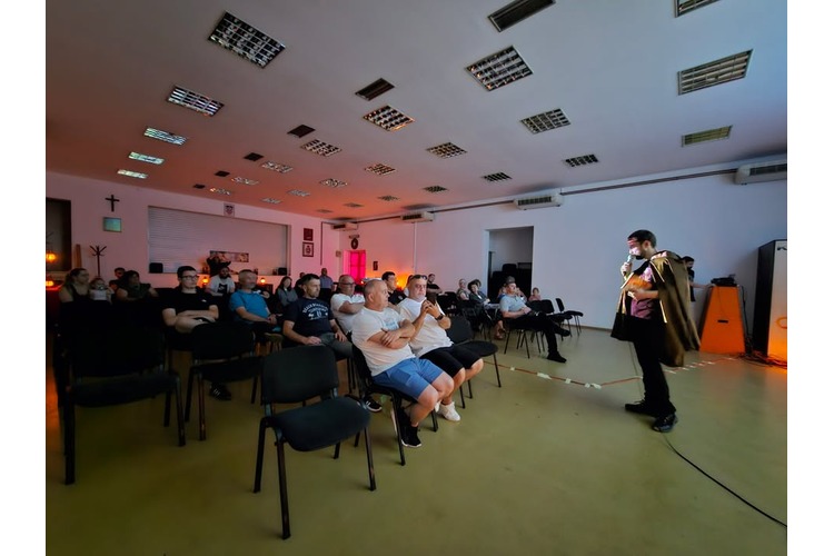 ['društvo žena velika mlaka', 'enzolart', 'filmska projekcija']