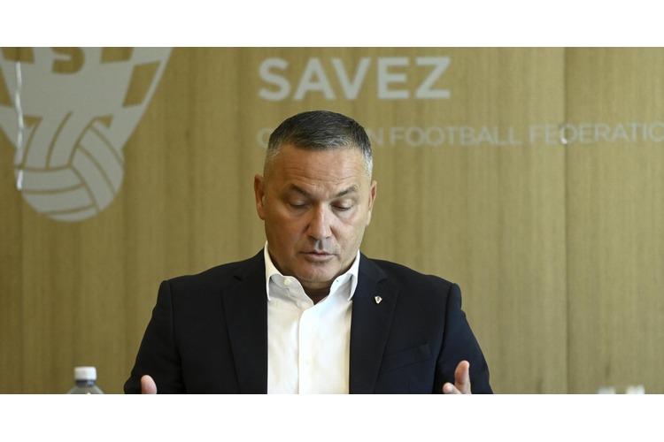 ['Marijan Kustić', 'Kamp HNS-a']