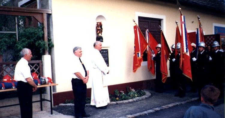 Sveti Florijan nakon zabrana, devedesetih godina vraćen vatrogascima! Njegov kip u Ščitarjevu blagoslovljen prije 27 godina