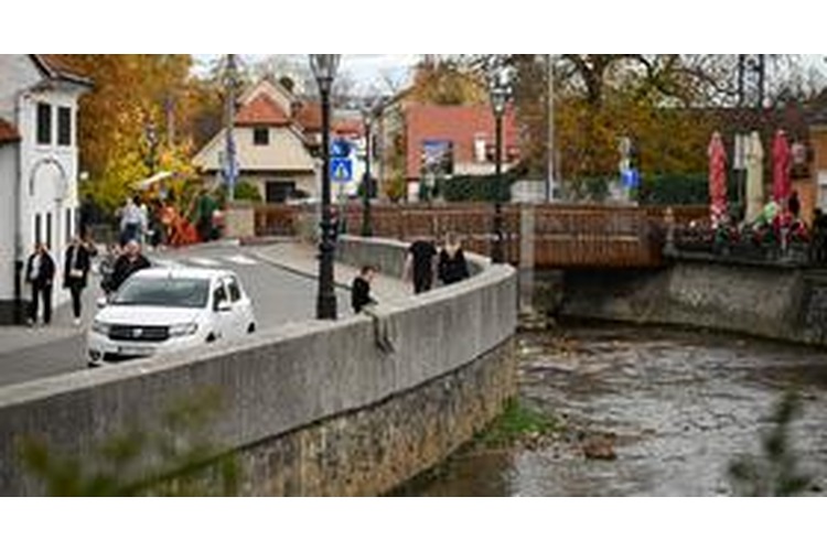 ['dugo selo', 'okolica zagreba', 'nekretnine', 'stanovanje', 'zagreb']